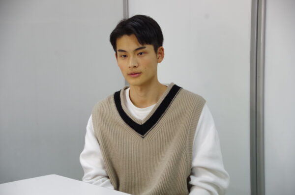 中央高校の1期生として